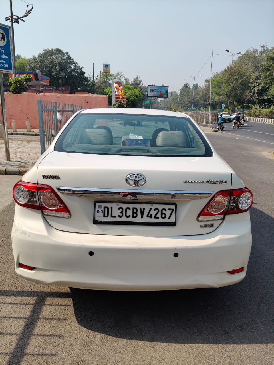 
								Toyota Corolla Altis full									
